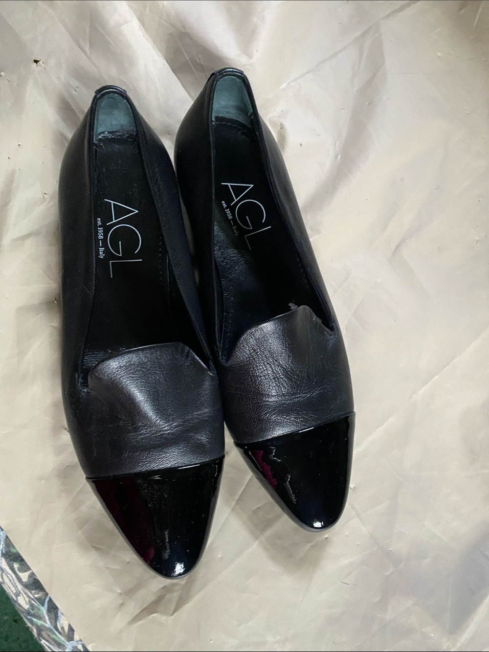 AGL Black Leather Pointed Cap-Toe Flats